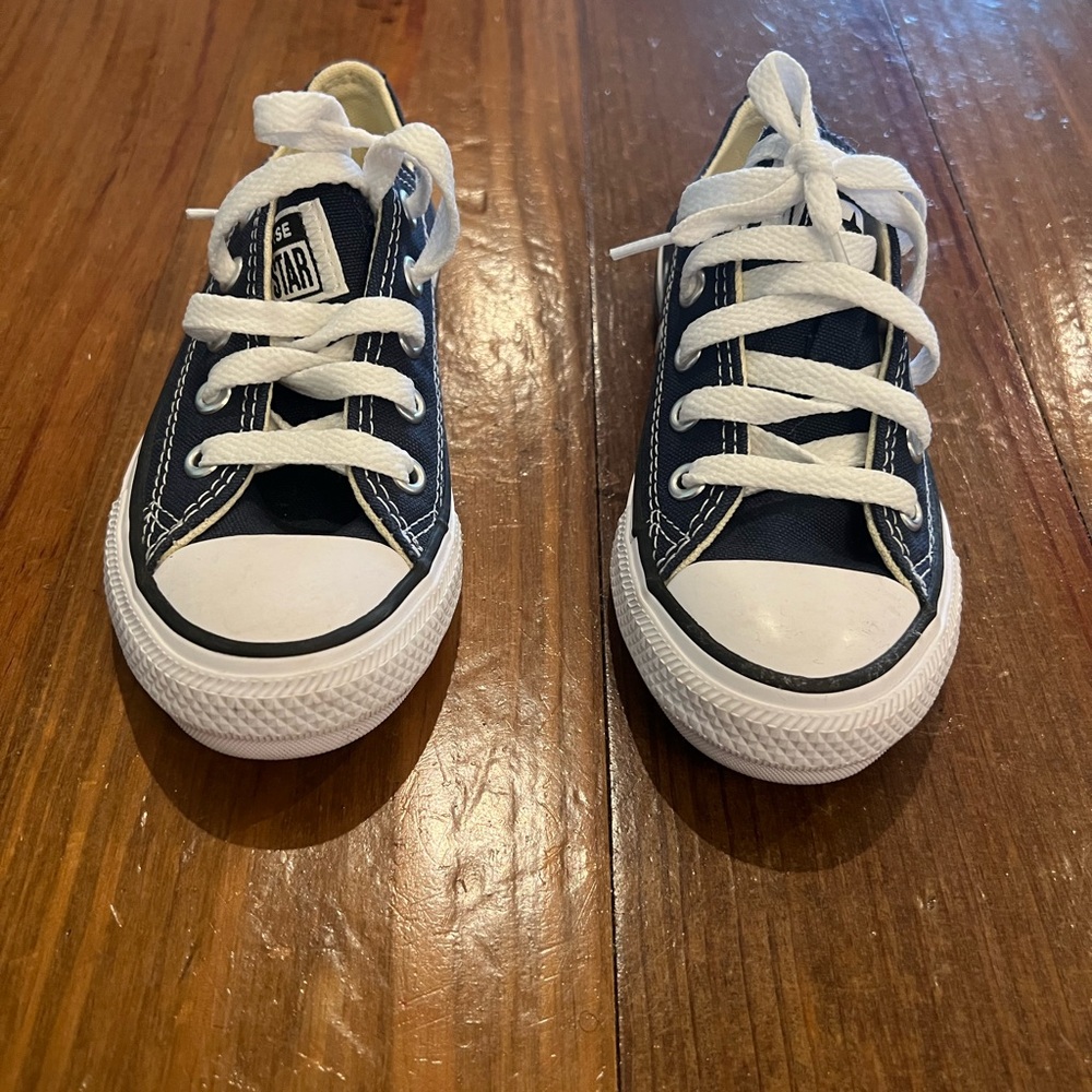 Converse Kids Sneakers in Navy and White